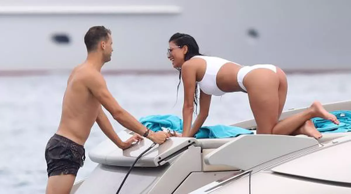 Grigor Dimitrov și Nicole Scherzinger pe un yacht