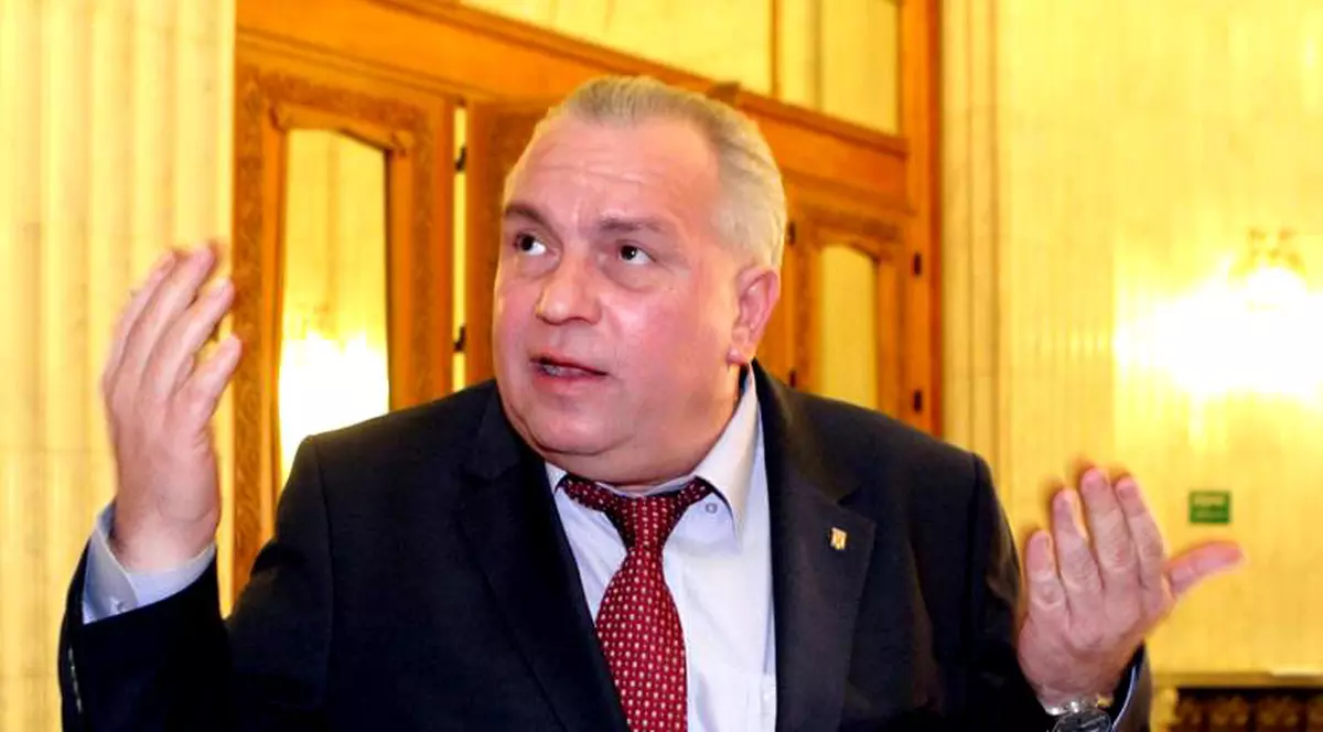 Nicușor Constantinescu ar fi chemat ambulanța la Penitenciarul Poarta Albă