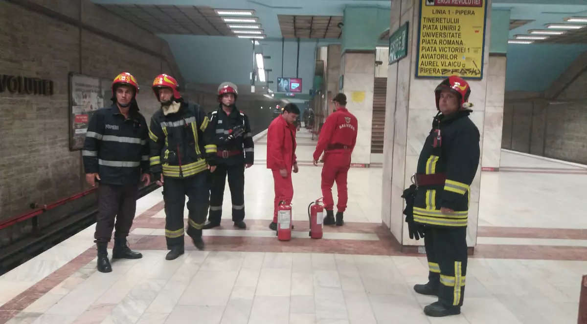 Intervențiile în timpul minivacanței de 1 decembrie vor fi asigurate de peste 5.000 de pompieri. S-au dat deja primele amenzi