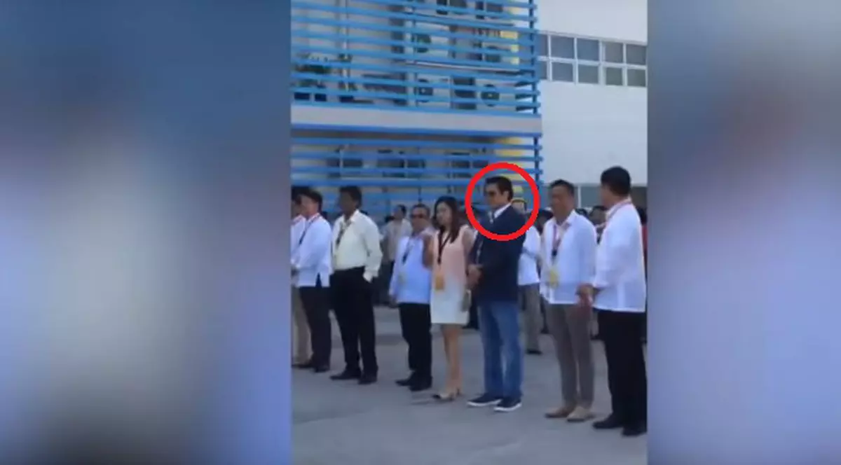 primarul din filipine impuscat in piept