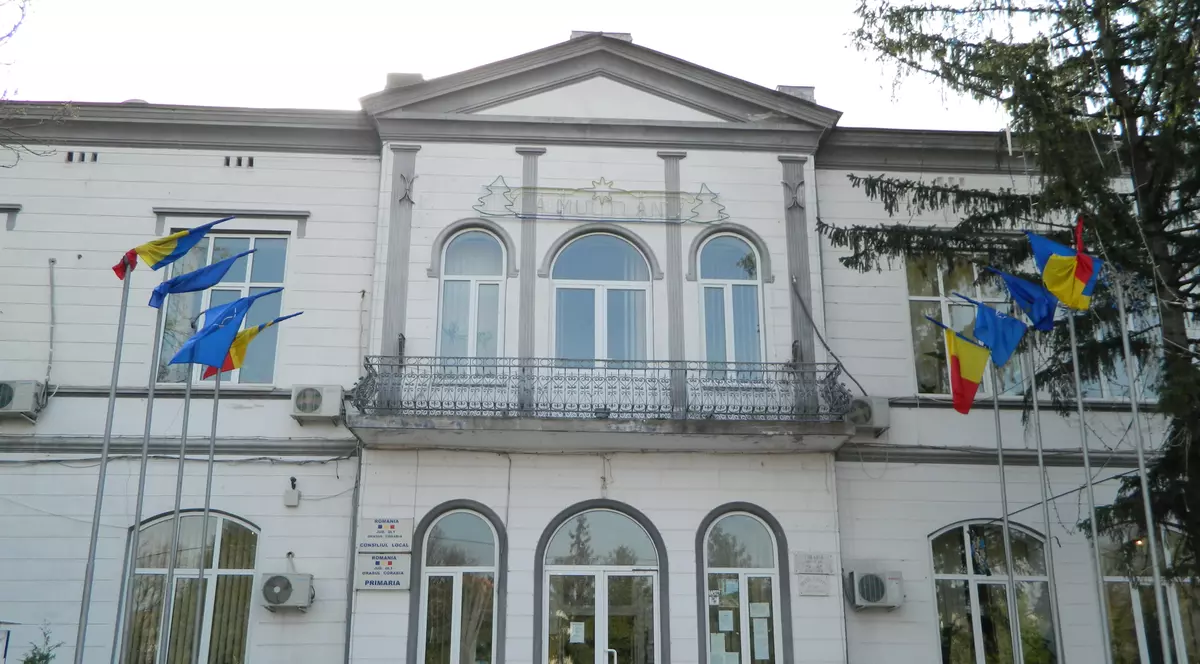 Ședințele Consiliului Local din Corabia nu mai pot fi înregistrate și transmise în direct. Decizia care a inflamat spiritele