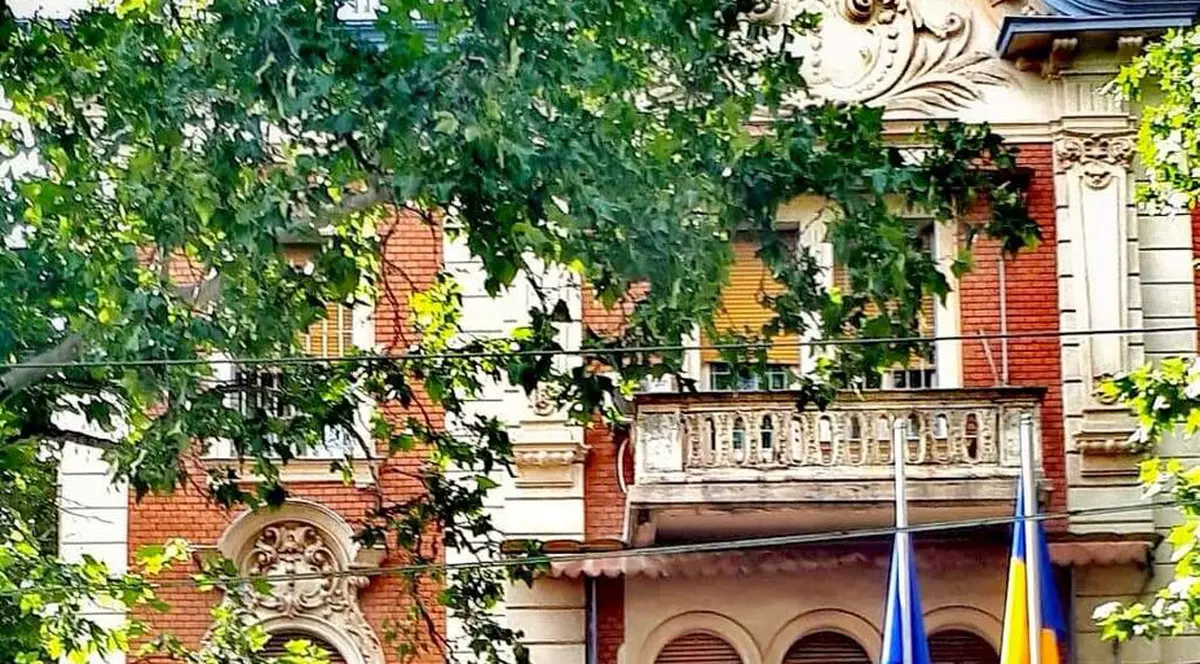 Gruparea „Budapest Nationalist” a organizat, sâmbătă, un Protest în faţa Ambasadei României la Budapesta după condamnarea extremiştilor care voiau să detoneze o bombă de 1 Decembrie 2015, la Târgu Secuiesc.