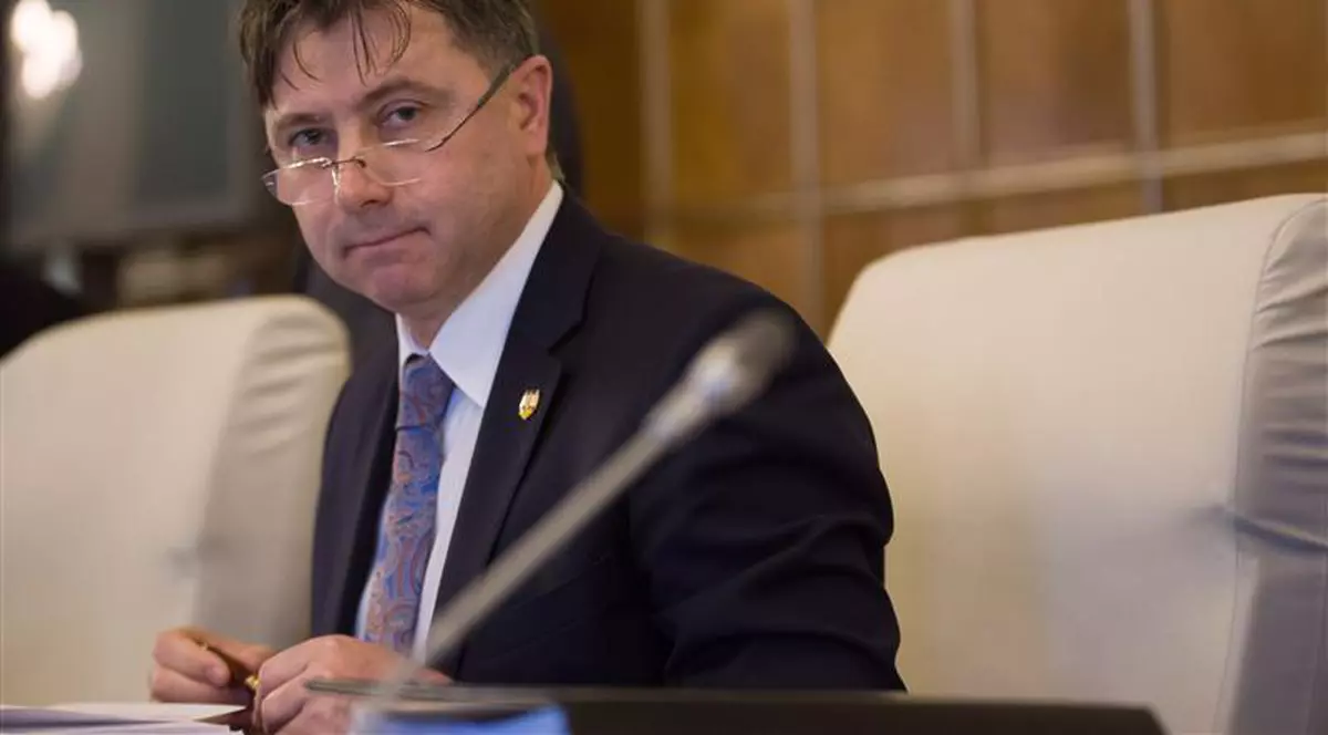 Fiu de ministru din cabinetul Dăncilă, Viorel Ilie,note rusinoase la BAC