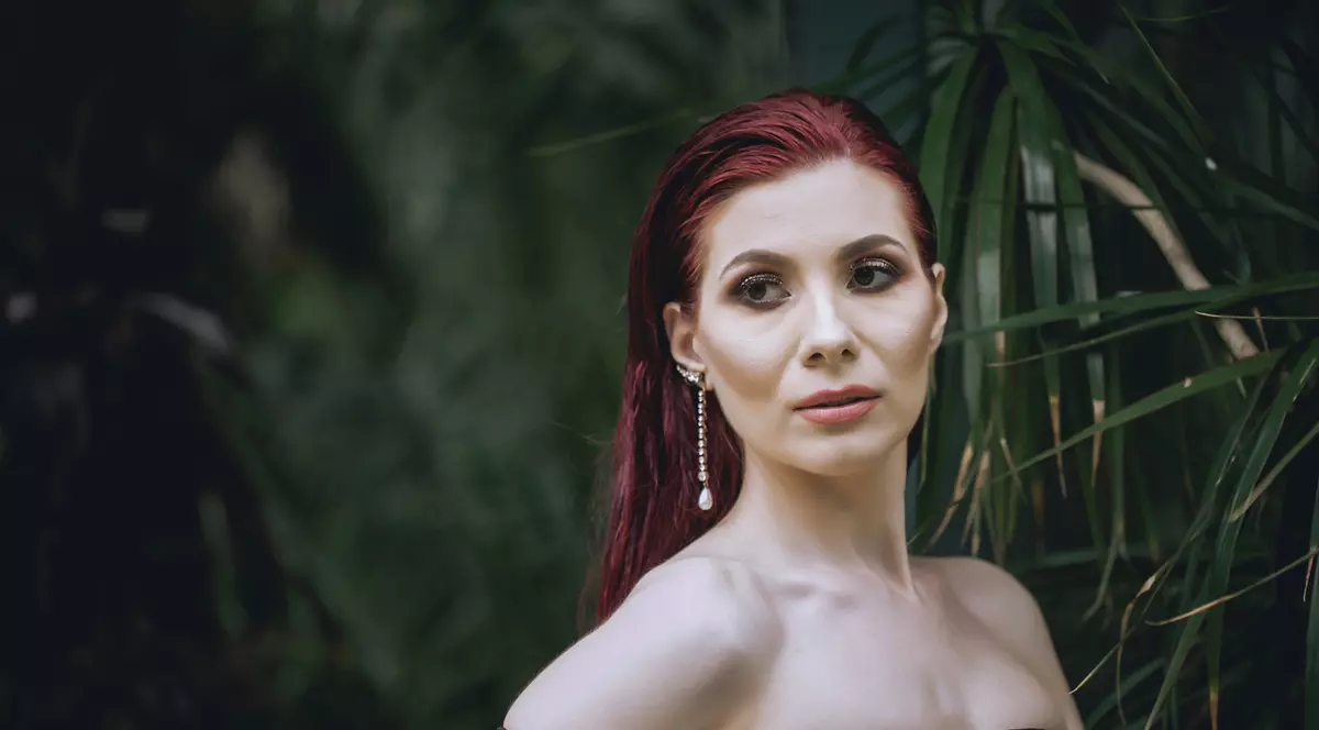 Cântăreața Yamira este însărcinată în 4 luni. “Am primit vestea de ziua mamei mele“