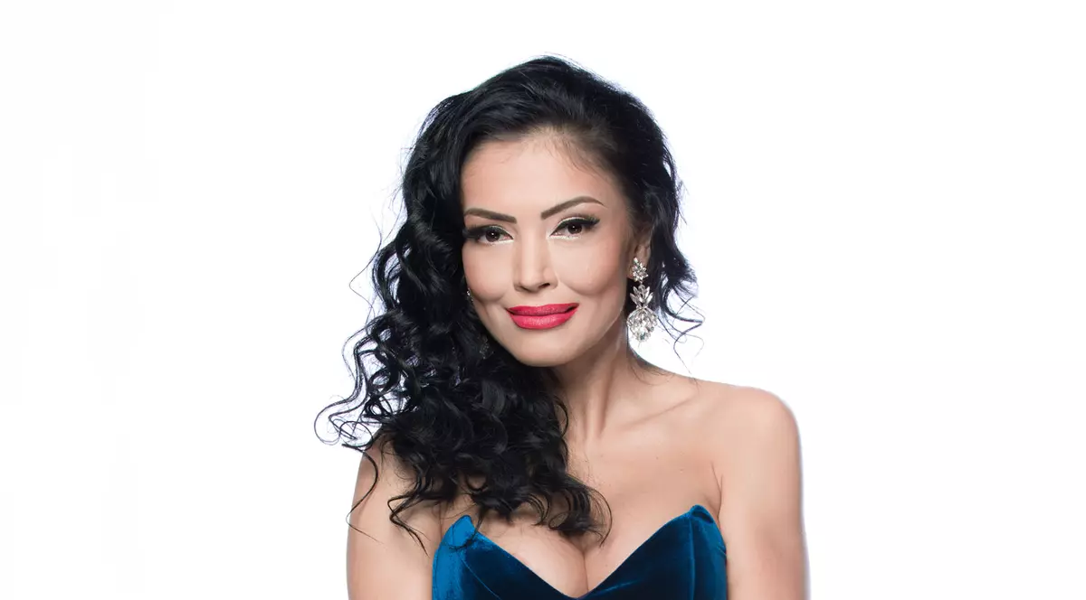 Andreea Mantea, încă o emisiune la Kanal D. Revine la cârma show-ului "Se strigă darul!", alături de Mihai Mitoseru