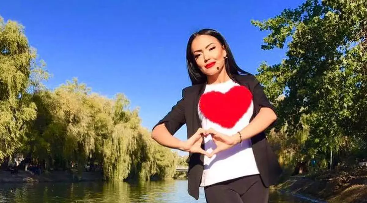 Ce mesaje a primit Andreea Mantea înainte de începerea emisiunii unde o înlocuiește pe Bianca Drăgușanu