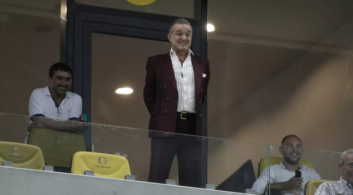 Gigi Becali a ironizat-o pe rivala CFR Cluj după transferul lui Julio Baptista: ”Râzi când se întâlnește cu mingea!”