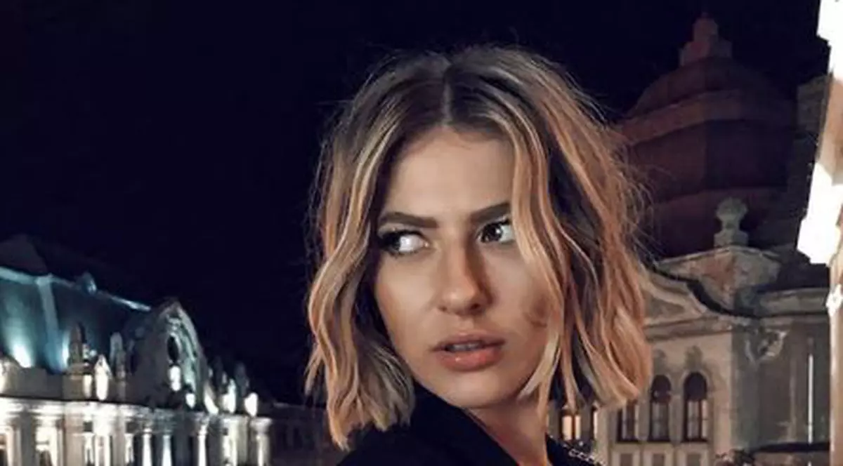 Ce urare i-a făcut Lidia Buble lui Răzvan Simion de ziua lui. S-au distrat împreună la Disneyland | FOTO