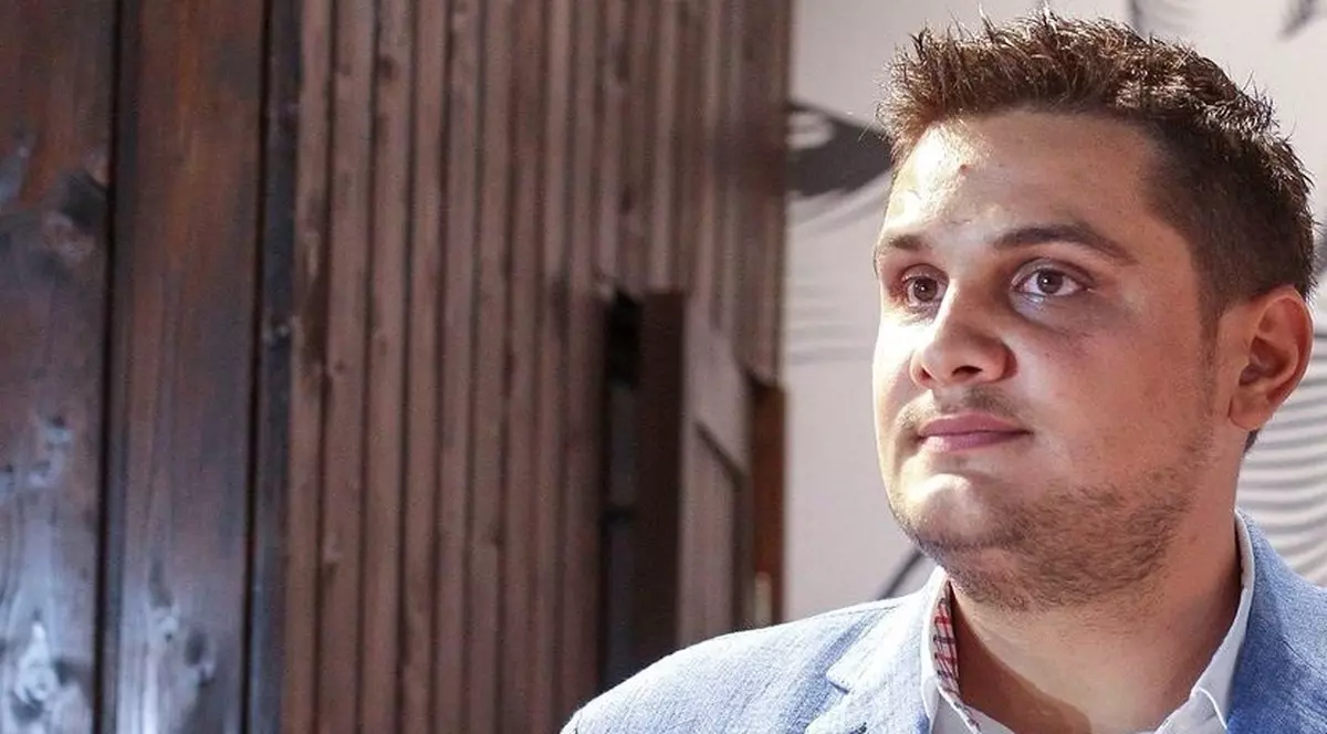 INVESTIGAȚIE EXCLUSIVĂ. Cum face Dragnea jr bani în vremea molimei. Executat de instanță pentru "țeapa" de 1,5 milioane de lei