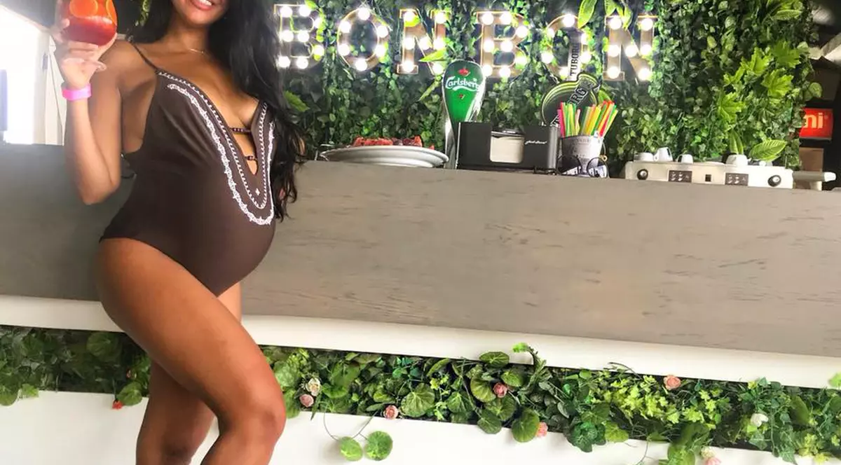 Prima imagine cu băiețelul Elenei Ionescu. "O binecuvântare"