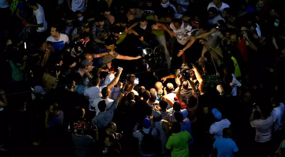 Explicațiile Poliției Capitalei despre intervenția din Piața Victoriei