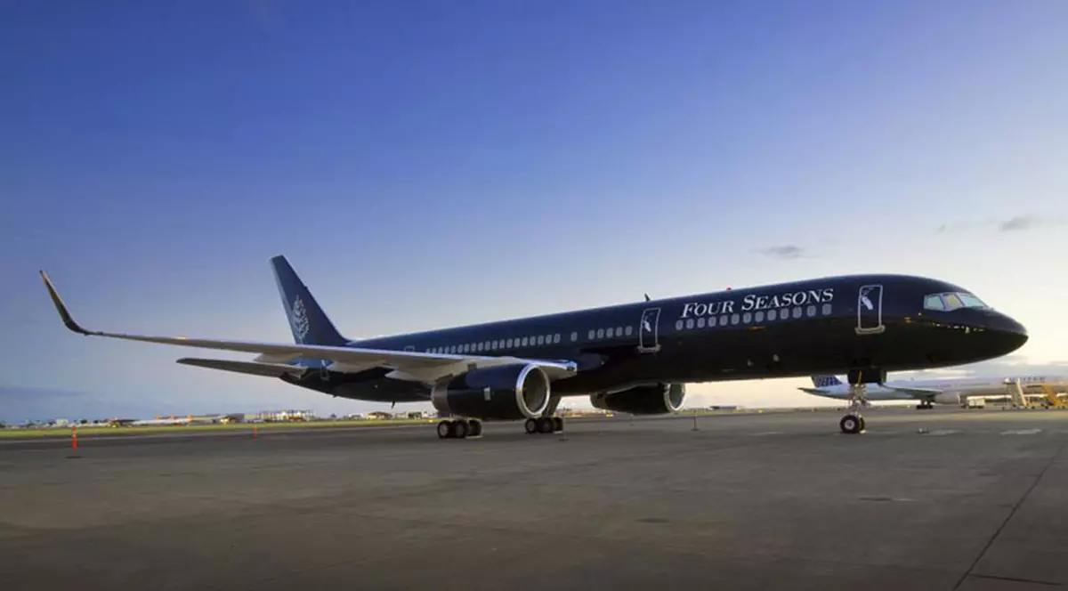 Cum arată cel mai luxos avion din lume, destinat turiştilor