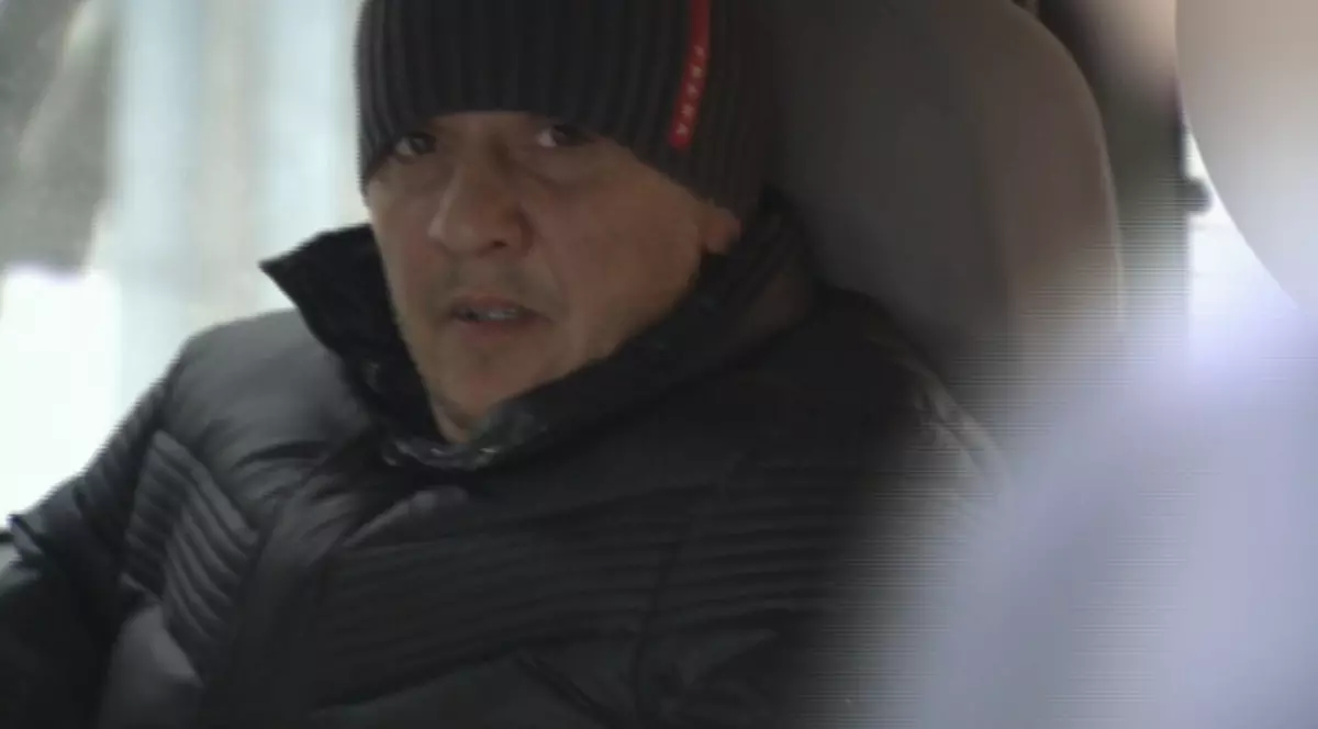 Un tribunal din Canada a decis extrădarea unui criminal român. Givan Iusein, în mașina Poliției
