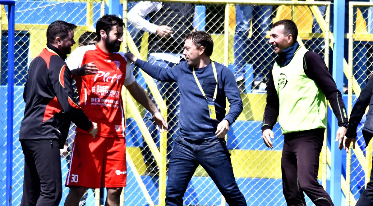 Laurențiu Roșu este noul selecționer al României U 18: ”Căutam cele mai bune talente din țară”