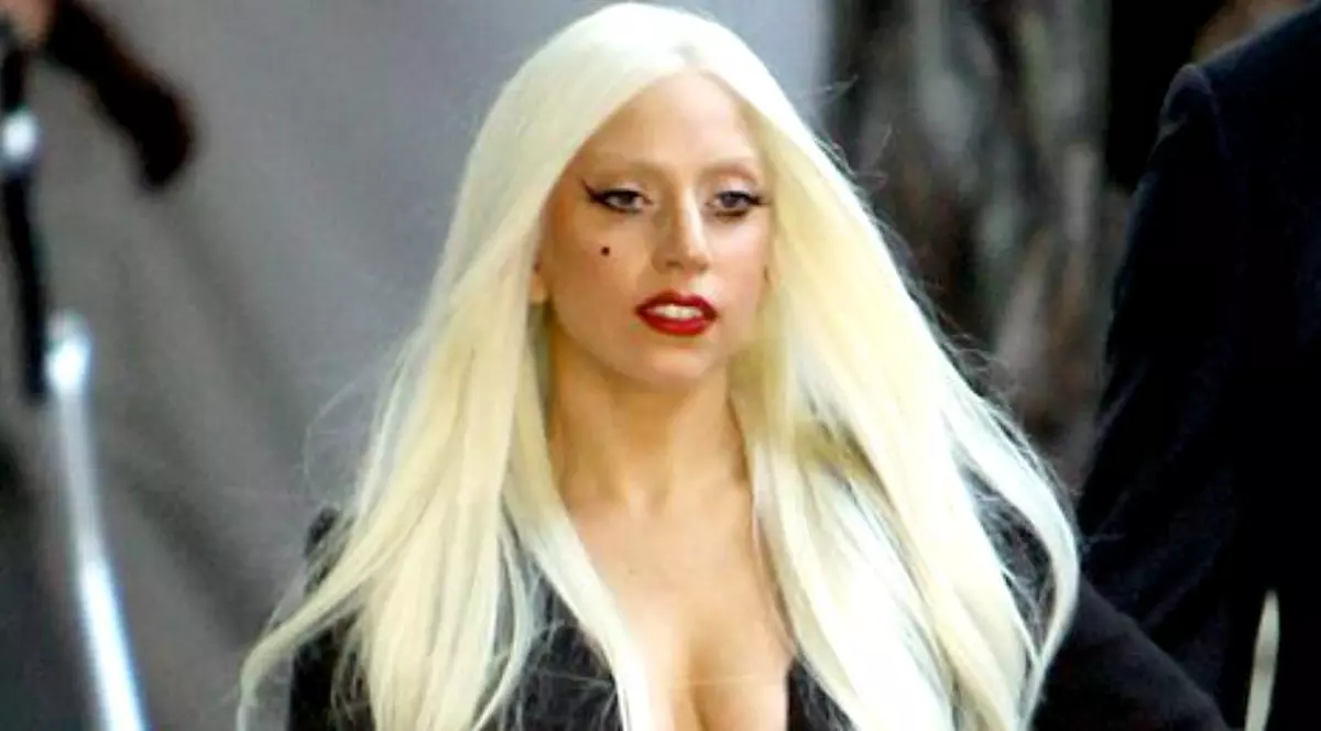 Vedetele americane, evacuate în urma incendiilor din California