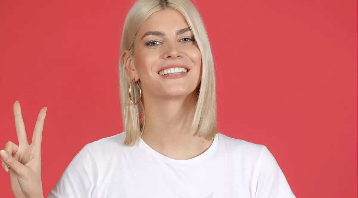 Laura Giurcanu este Vlogger-ul Vocea României