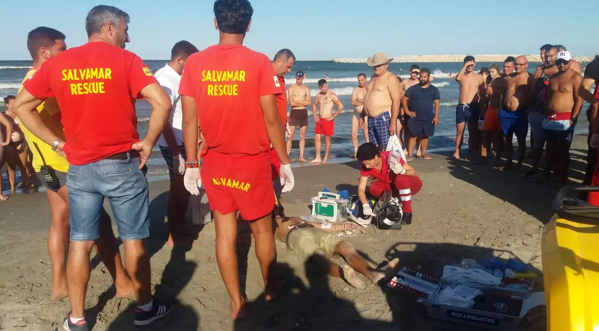 Un bărbat de 32 de ani este 14-a persoană care a murit înecată pe litoral, în acest sezon estival. Abia fusese externat din spital