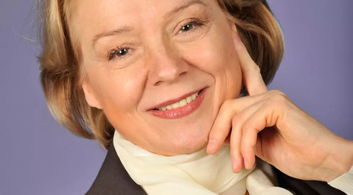 Ce le recomandă cântăreața Mihaela Mihai celor care au fost agresați la mitingul diasporei. "Niciun funcționar public nu are dreptul să vă oblige să-i predați originalul unui document"