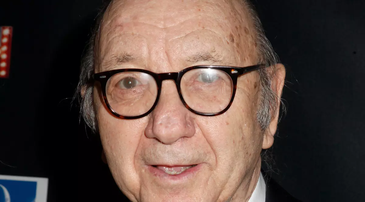 a murit Neil Simon