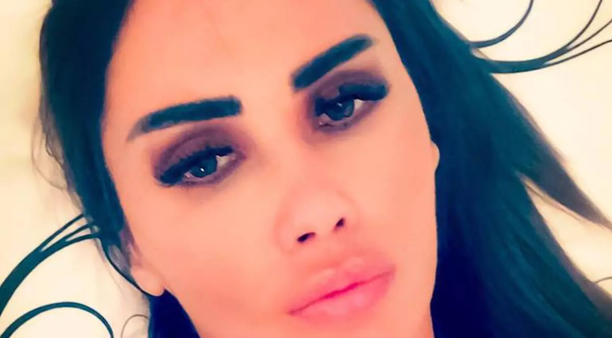 Oana Zăvoranu reacționează după violențele din Piața Victoriei. “Se luptă Lumina cu Întunericul. Mă voi ține departe de golani”