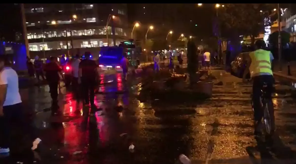 Ce a rămas în urma măcelului de la Piața Victoriei. Incendiul de pe Bulevardul Titulescu a fost stins