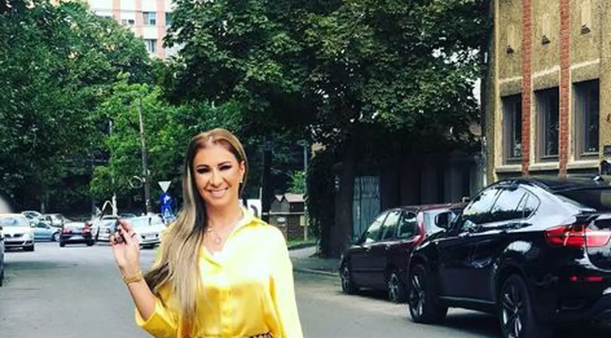 Anamaria Prodan, în cea mai sumară ținută. Super sexy în pat