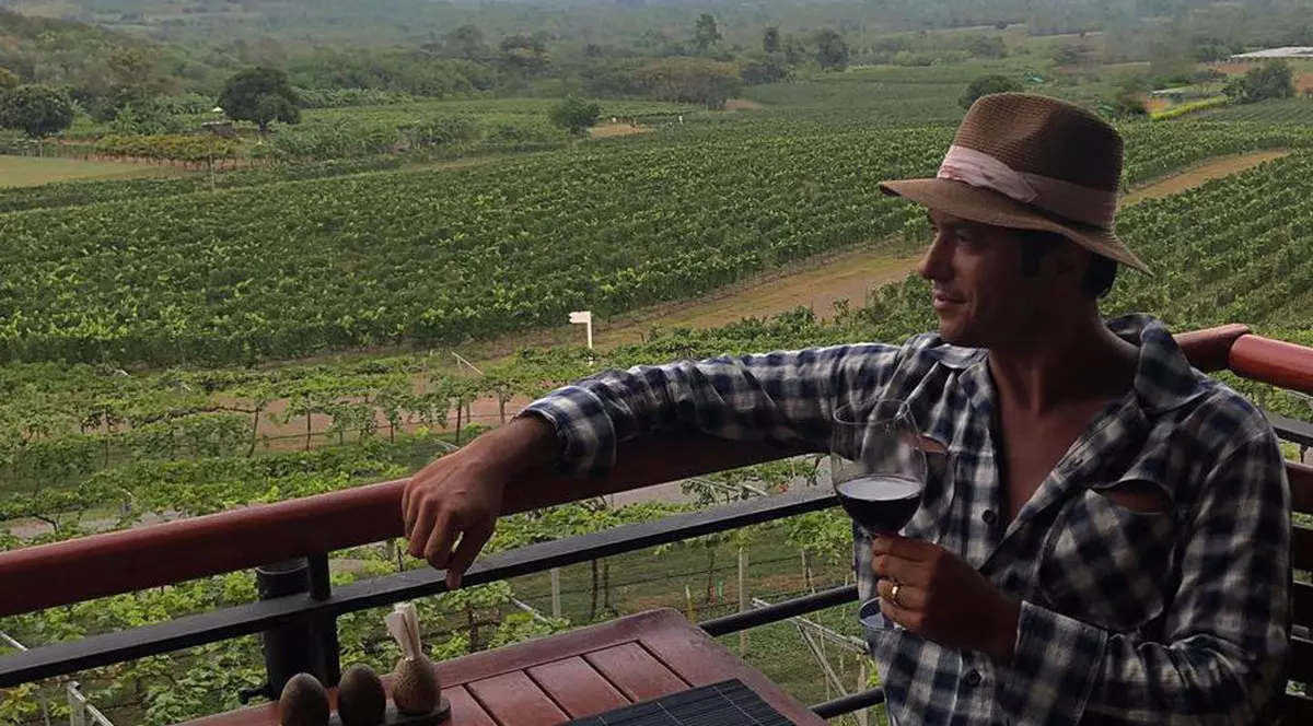 Al patrulea sezon “Insula iubirii “ vine cu surprize. “Unul dintre noi chiar a avut succes”