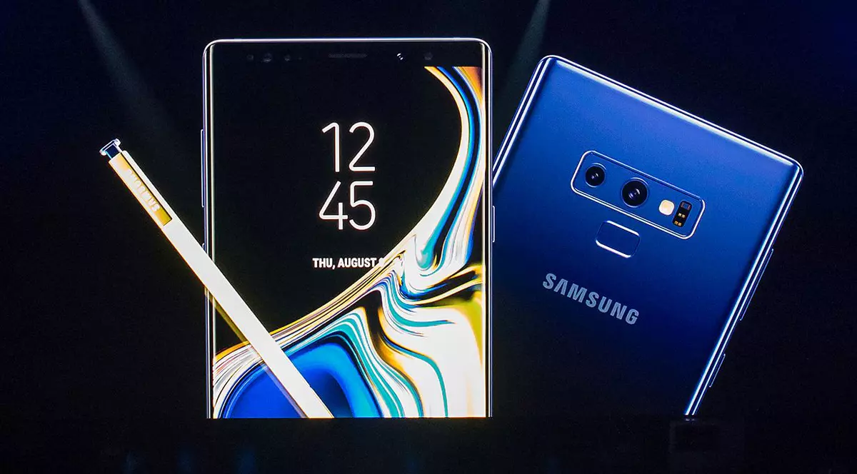 Samsung Galaxy Note 9 vrea să atragă consumatorii cu jocul Fortnite și un parteneriat cu Spotify
