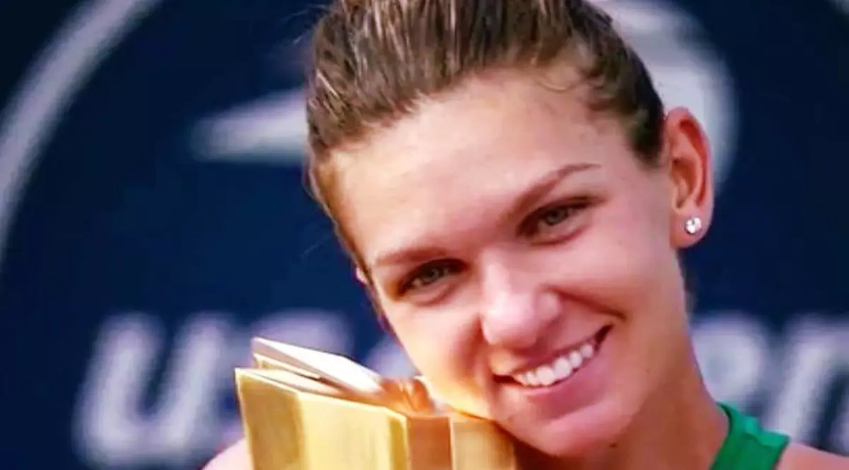 Simona Halep, locul 2 în topul lunii august