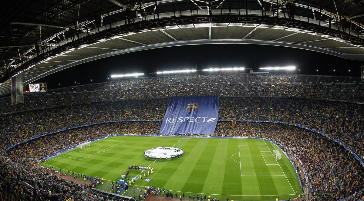 Teroriștii care au comis atentatul din Barcelona voiau să pună o bombă la Camp Nou