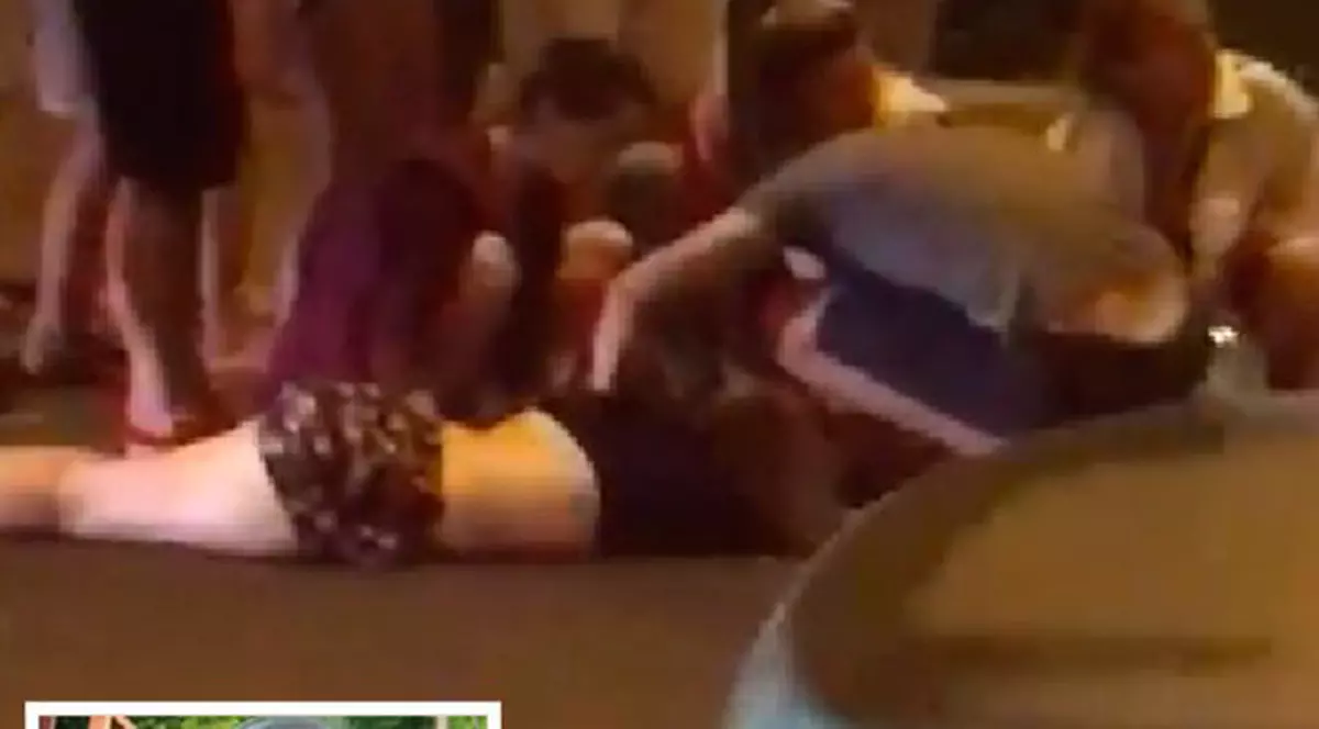 Elevi spulberați de un șofer inconștient, pe trecerea de pietoni, la Mamaia. Georgiana și Cristi lucrau pe litoral ca să strângă bani pentru școală