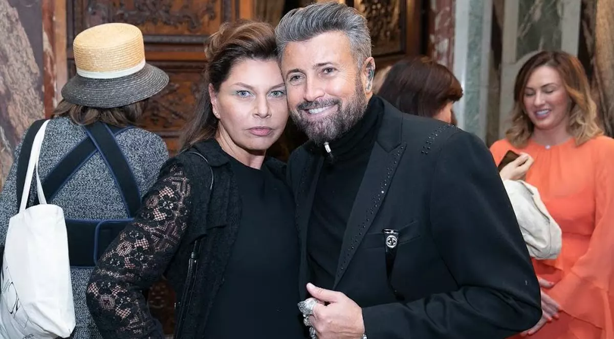 Cum arată Janine la 51 de ani