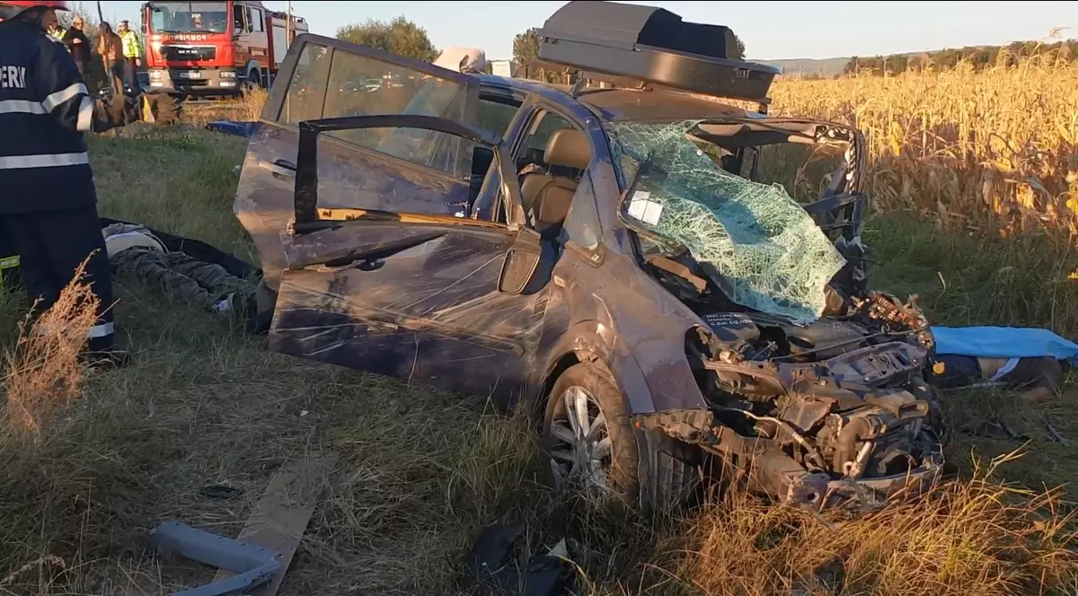 Accident cumplit pe E85, la ieșire din Adjud