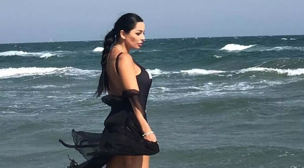 Brigitte Sfăt și-a dus iubitul în apartamentul primit de la Ilie Năstase