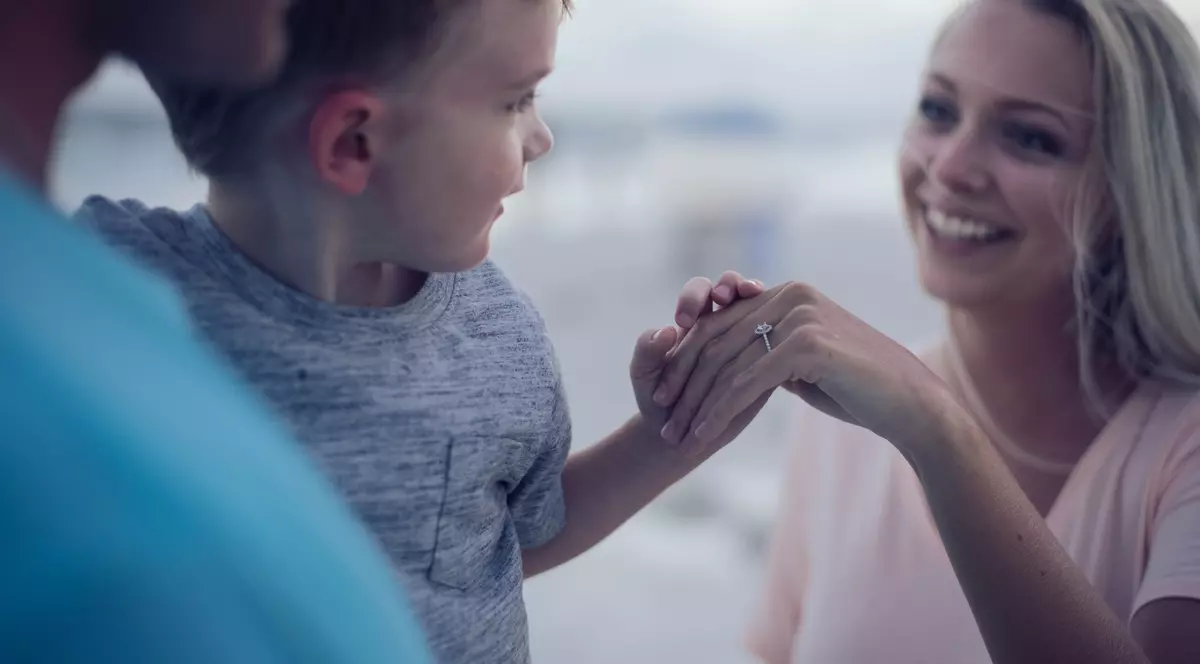 SOS copilăria! Septembrie, luna conștientizării cancerului la copii! Oferă o bucurie și salvezi o viață – iwonder.ro, o șansă în plus pentru copiii cu cancer!