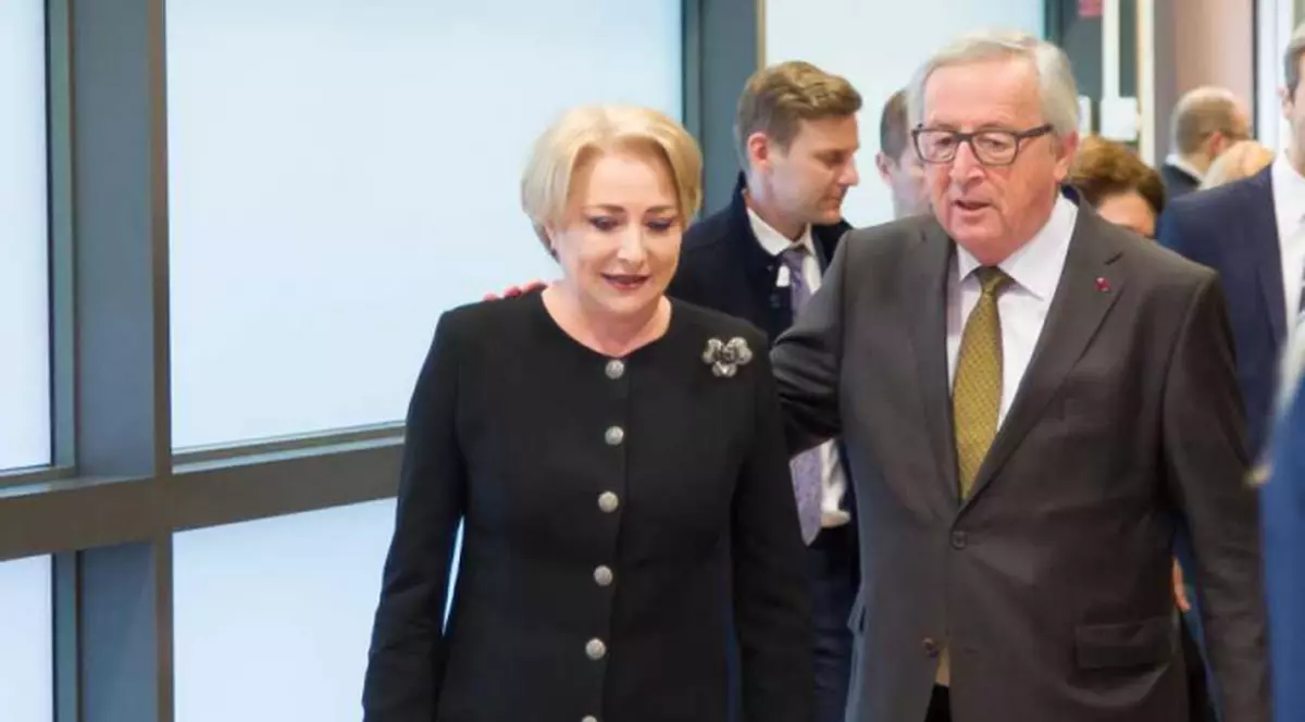 Viorica Dancila si Jean Claude Juncker