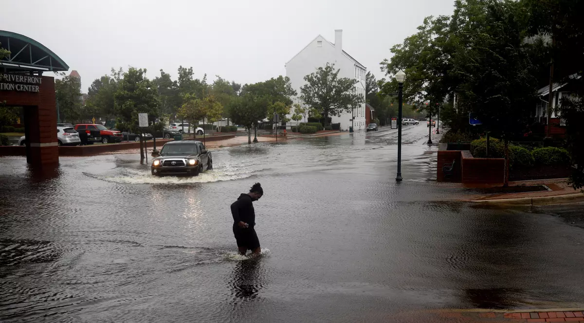 Uraganul Florence a lovit coasta americană