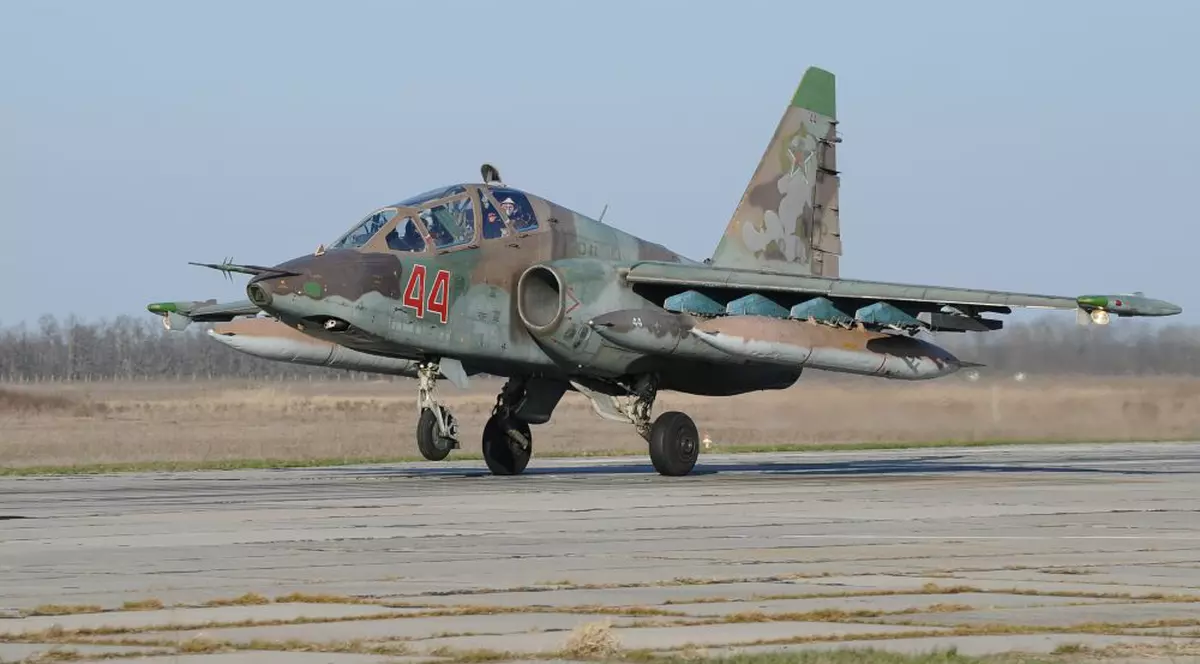 Rusia refuză un "termen limită" pentru negocierile privind Siria. Avion rusesc în Siria