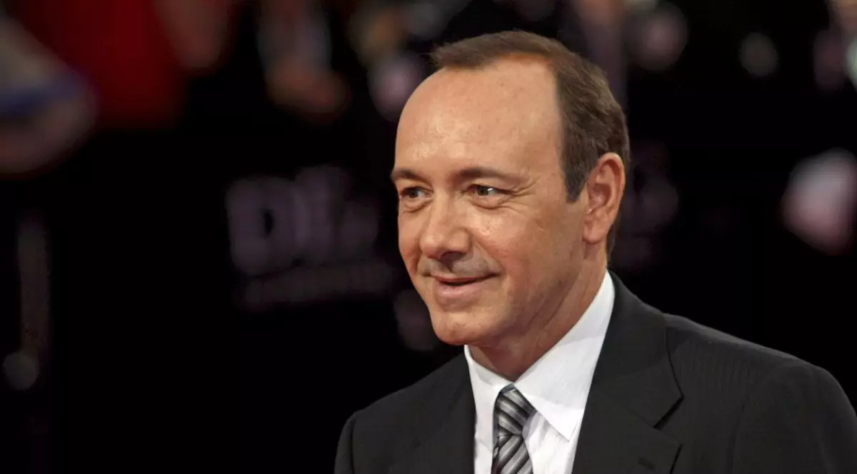 Kevin Spacey, acuzat de hărțuire sexuală