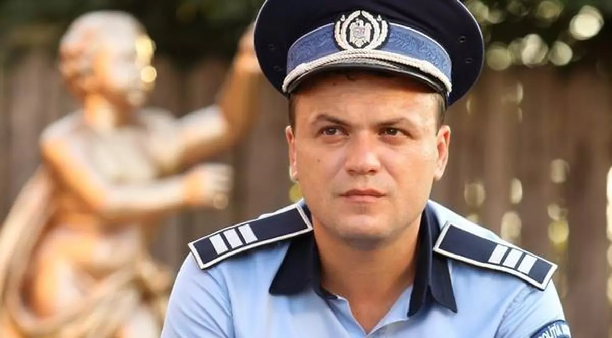 Orice rol ar juca, Leonid Doni nu scapă de Robi! Personajul din "Las Fierbinți" îl urmărește ca o umbră