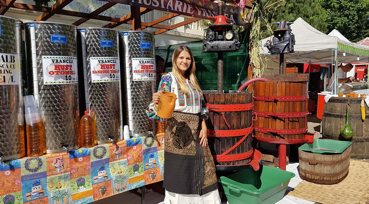 cel mai mare festival al mustului din București