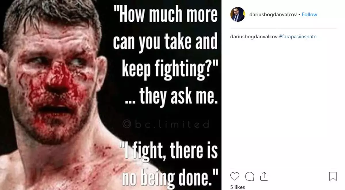 Fotografie postată acum câteva minute | Mesajul sângeros și enigmatic transmis de Darius Vâlcov în timpul ședinței PSD