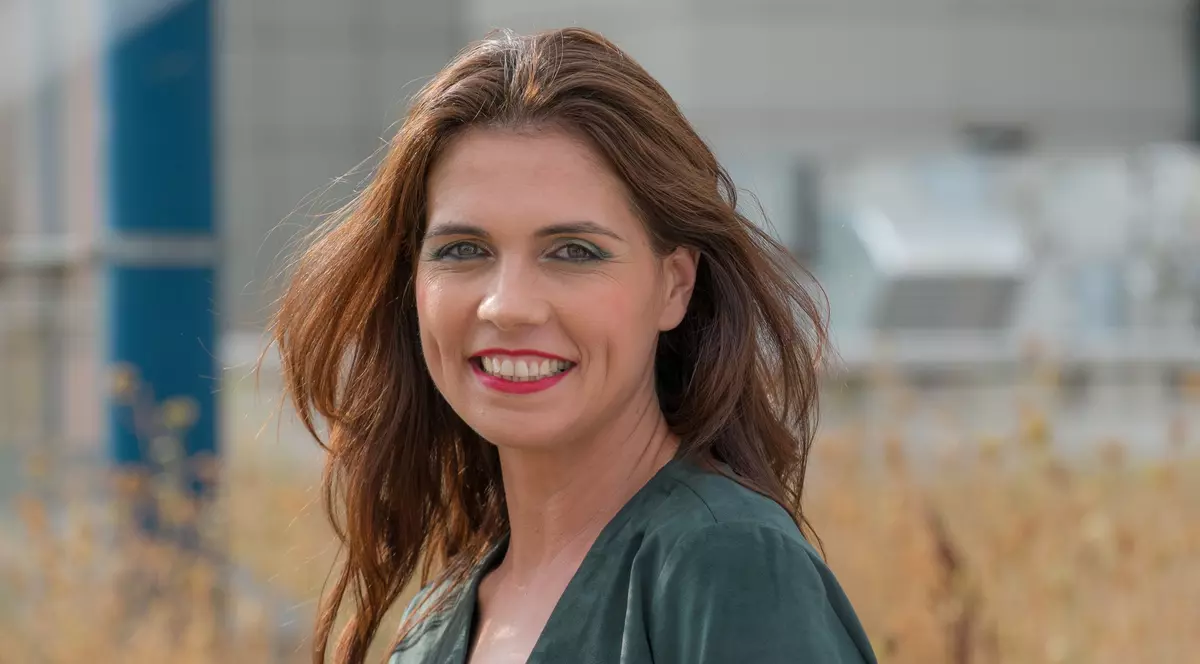 Aida Parascan hrănește 600 de școlari