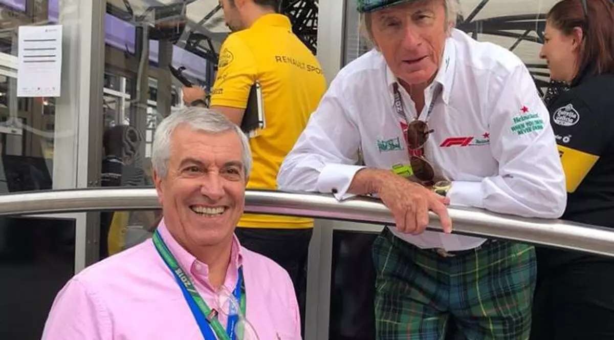 Tăriceanu a fost la Marele Premiu de Formula 1 de la Monza. S-a pozat alături de un campion mondial