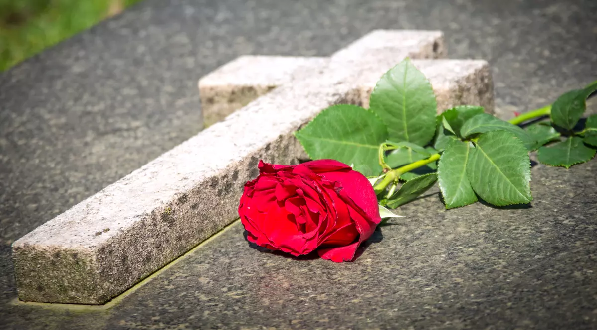 Topul celor mai populare melodii la înmormântări