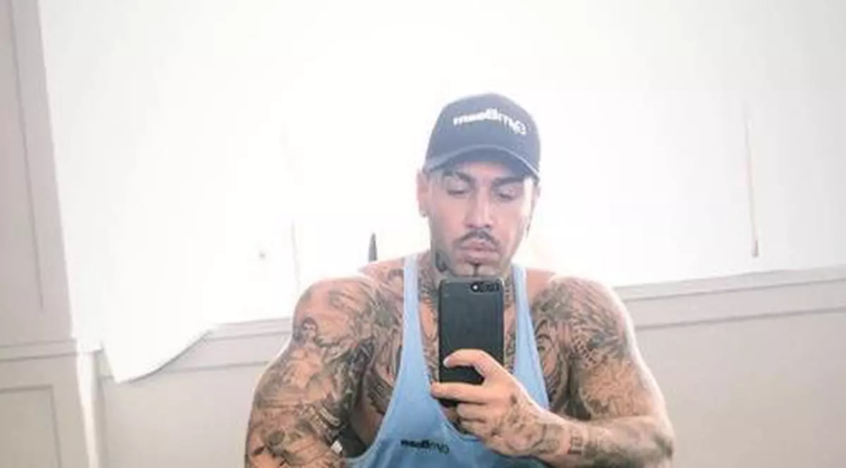 Ce mesaj a primit Alex Velea de la Antonia. "Ești un prost"