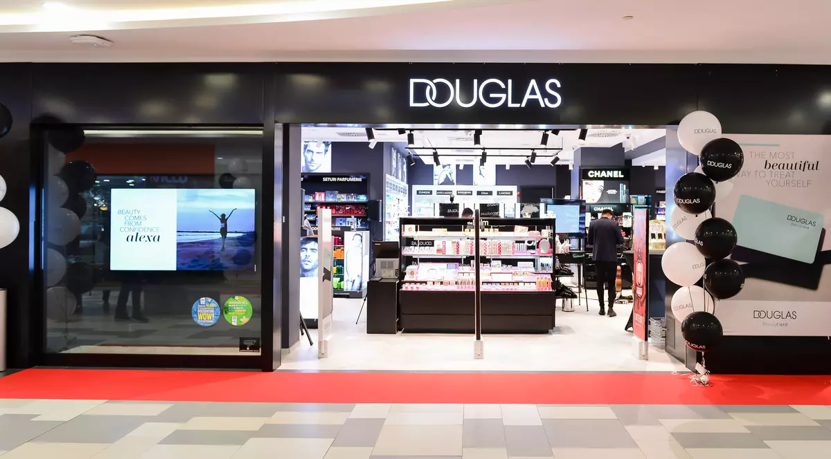 Lansarea #TheNewDouglas