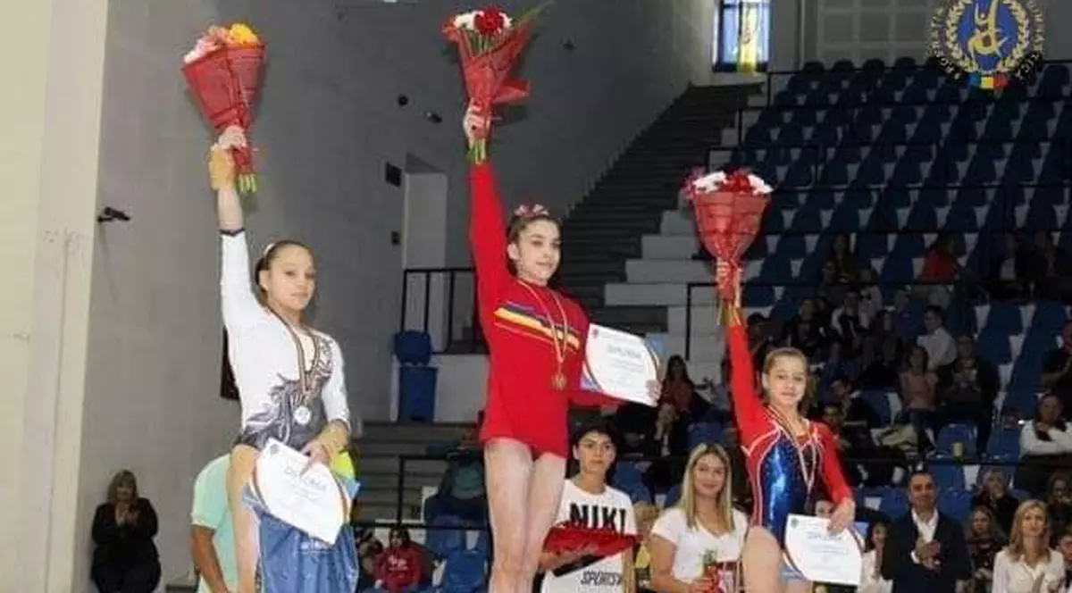 Naționalele de gimnastică ale României. Silvia Sfiringu și Marian Drăgulescu, pe podium. Denisa Golgotă se poate recupera și merge la Mondiale / VIDEO