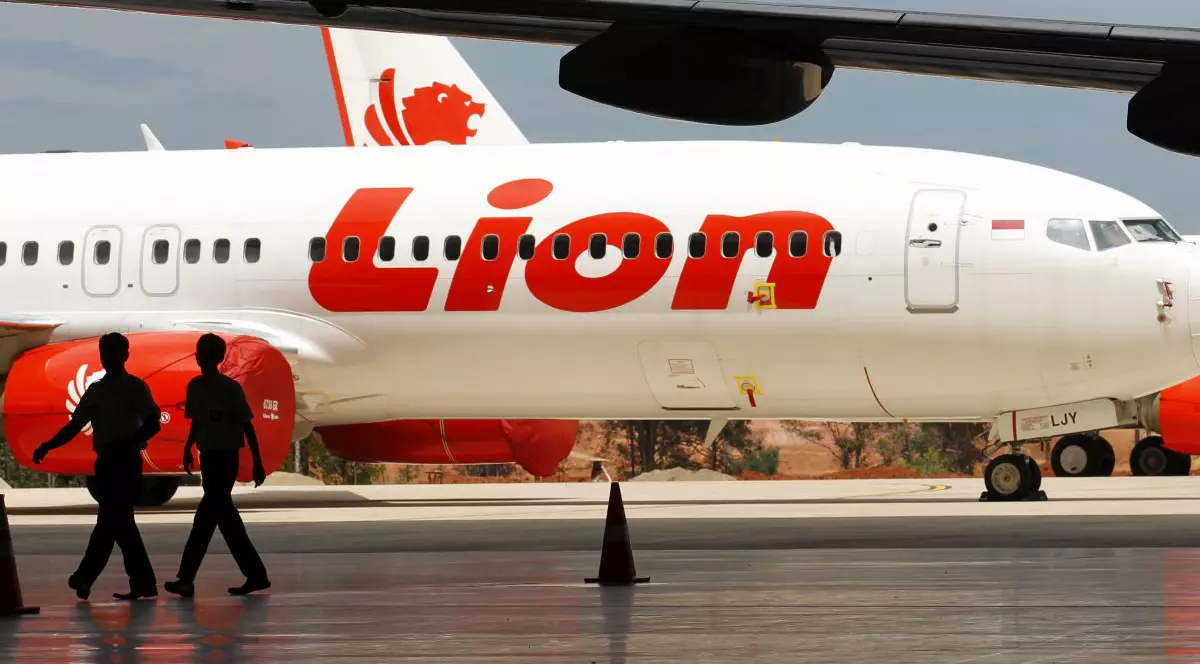 Avionul Lion Air prăbușit în Indonezia, avea probleme la motor dinainte