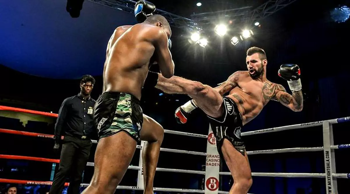 Bogdan Stoica aduce României încă un titlu mondial după un KO senzaţional